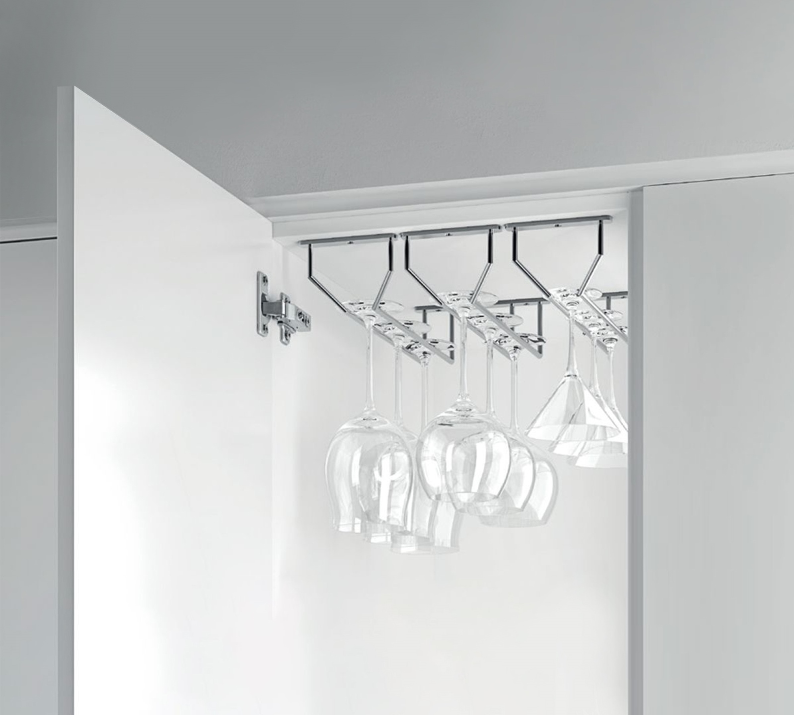 Laadukas viinilasiteline, terästä, pinta: kromattu, 340 mm (13-25/64"), 8938011. Käytännöllinen lasiripustin viinilaseille, samppanjalaseille, cocktaillaseille, konjakkilaseille, pikareille ja paljon muuta, EMUCA:lta - Image 5